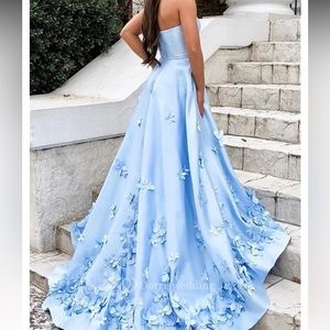 NEVER WORN Blue Satin Court Train A Line Sleeveless Evening Dress with Petals